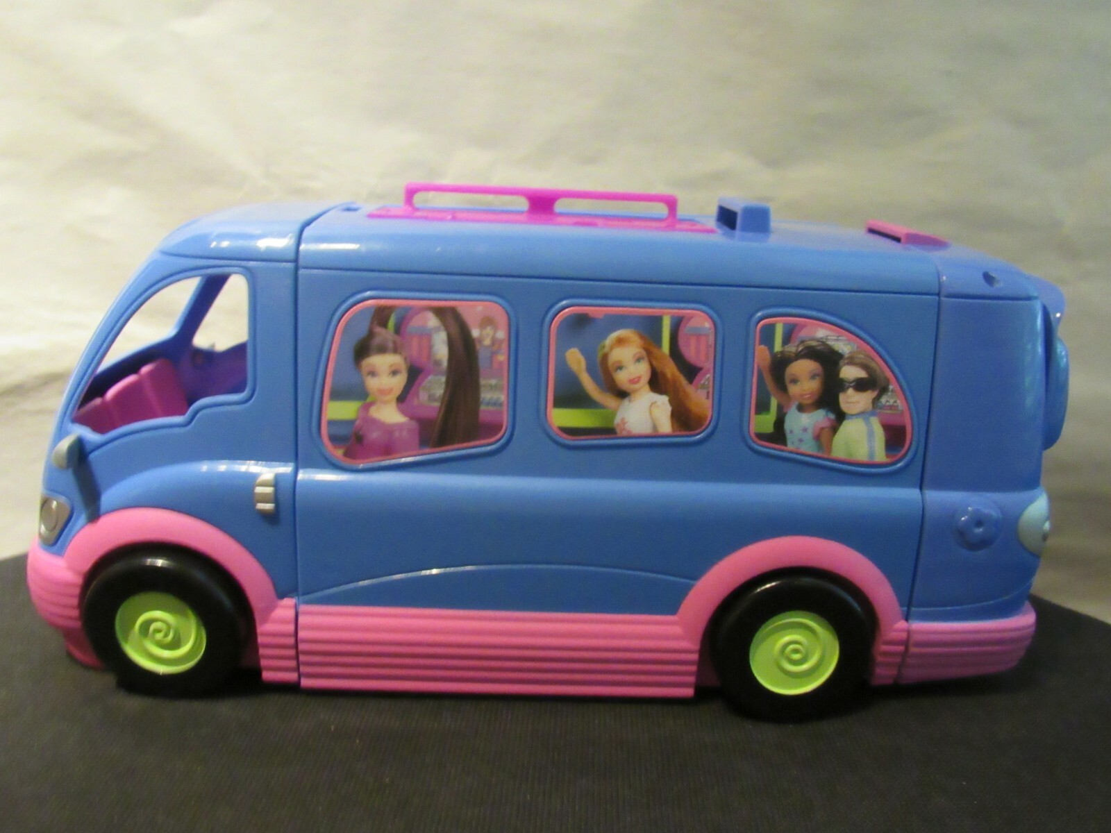 polly pocket bus