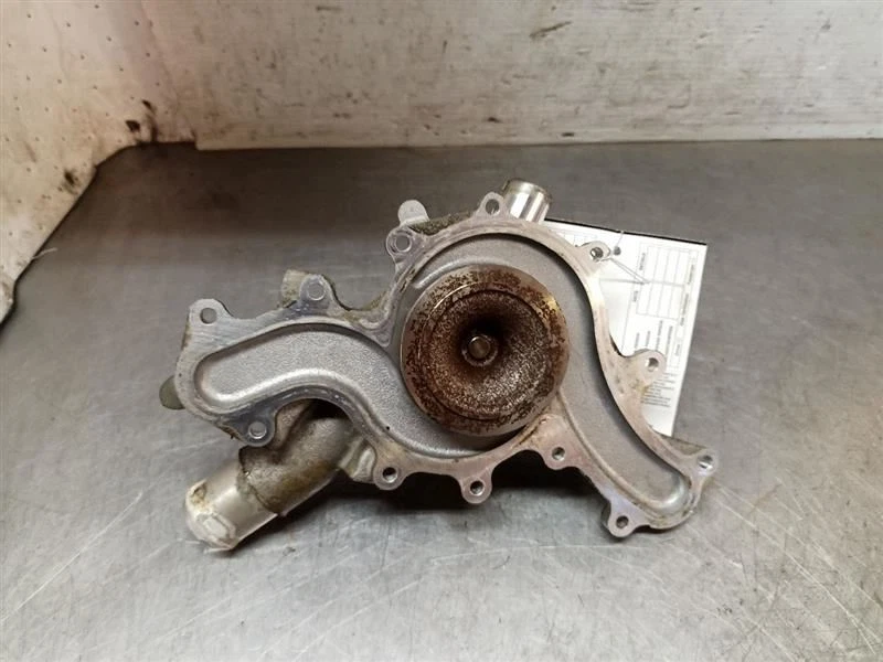 Bomba de refrigerante Ford Mustang 2005 4,0 L SOHC 9865359 Foto 2 de 4