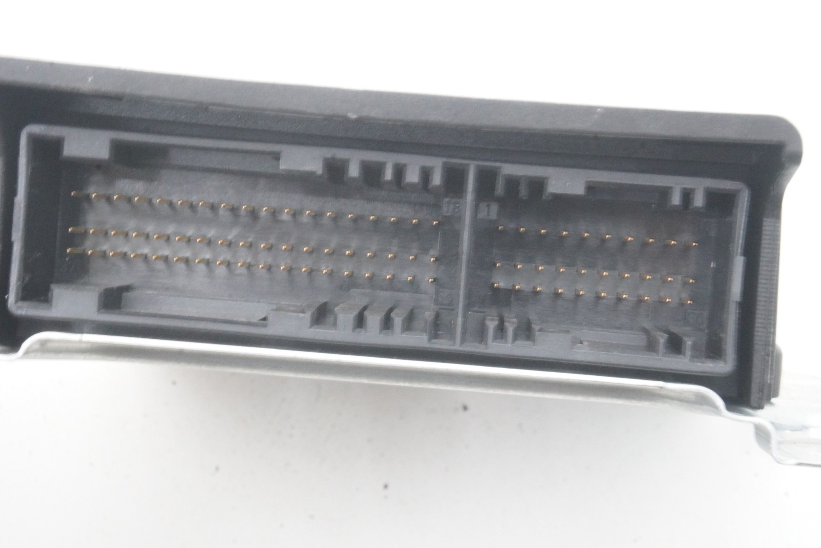 Air Safety Restraint Bag Control Module ECU 804763 OEM Ferrari 296 GTB F171 2024