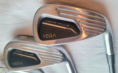Golf Vega Mizar Plus  Eisen Helix Wedges Herren RH