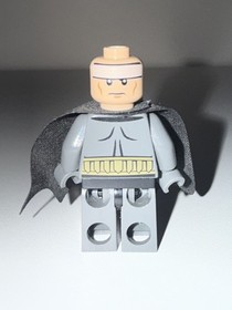 LEGO DC Super Heroes Batman minifigure 76012