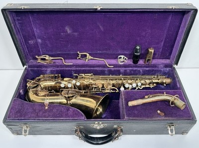 READ - Vintage 1927 The Buescher True Tone Low Pitch Alto Saxophone - Elkhart