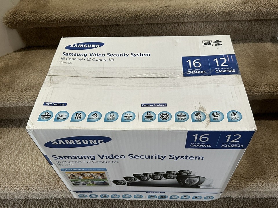 New Samsung SDSP5122 16 Channel 1TB DVR Security System w/12 Cameras