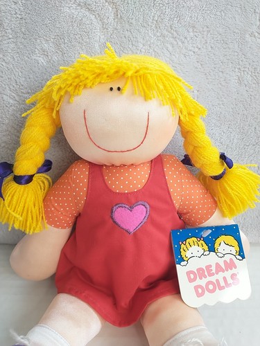 DAKIN Dream Dolls freche Gören Zöpfe rotes Kleid lila Schuhe Vintage Etikett - Bild 2 von 11