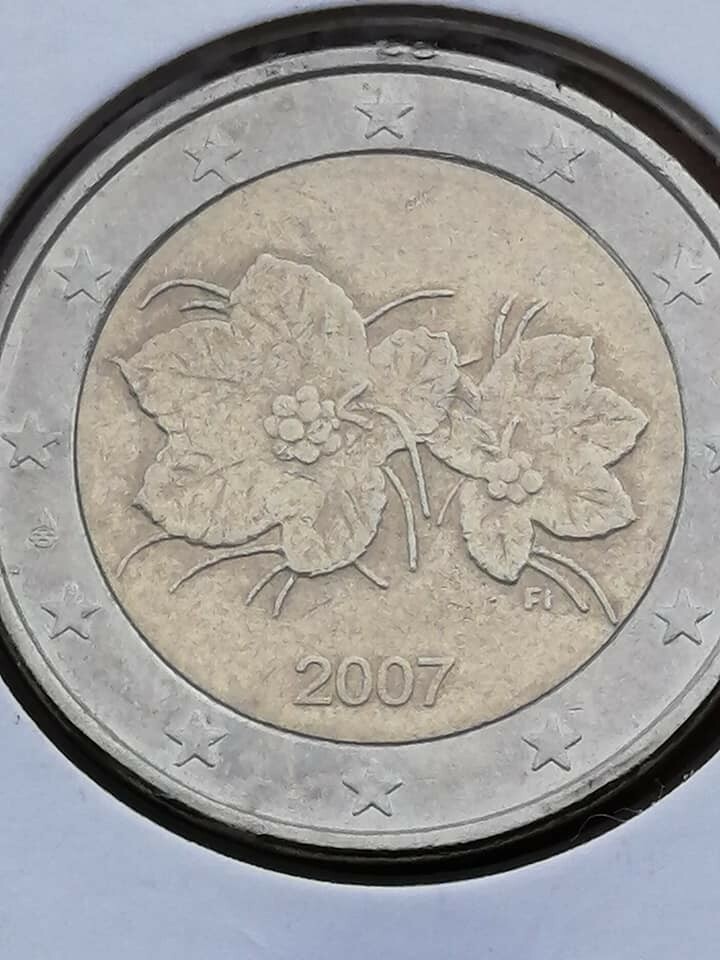 Foto 1 di 5