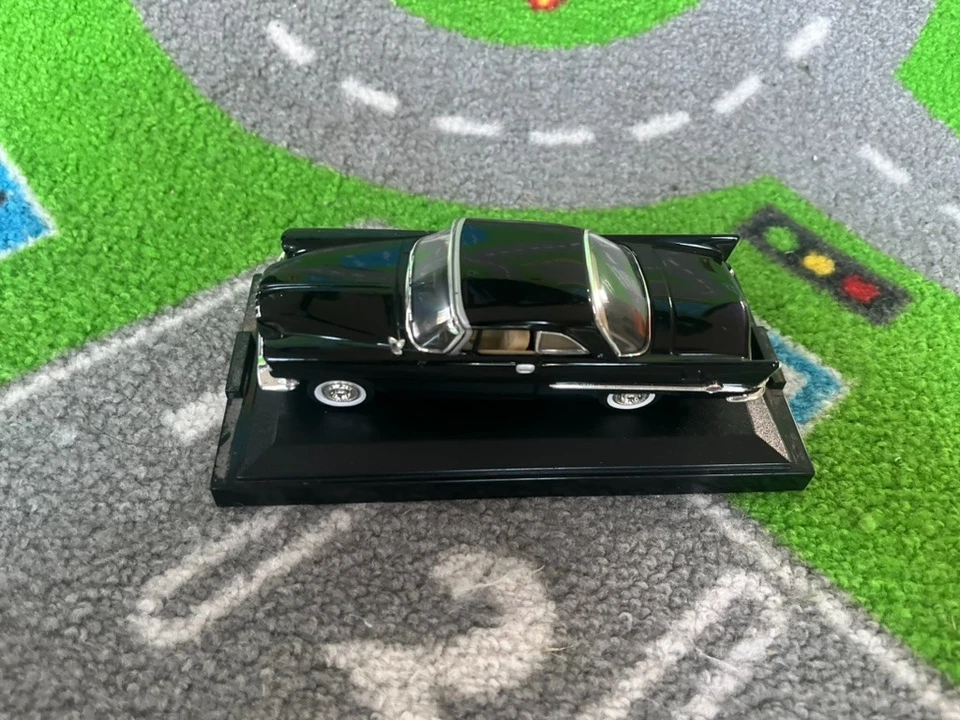 ERTL 1:24 比例 1957 年克莱斯勒 300C 压铸模型汽车无盒 — 第 2/4 张图片