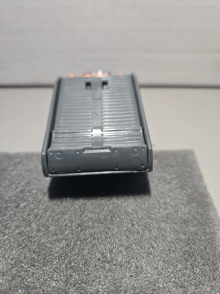 2003 Matchbox #16 Car Carrier ORANGE | MINT Clean - Image 4 of 4