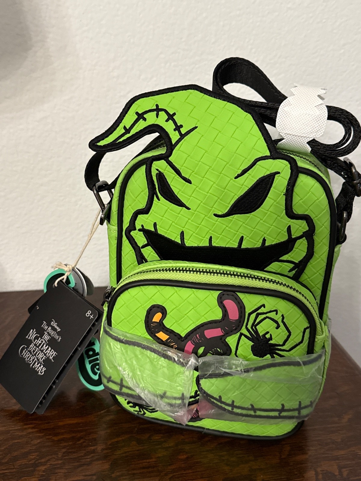 Bandolera Pesadilla antes de Navidad Oogie Boogie Glow Crossbuddies Juegos con disfraces