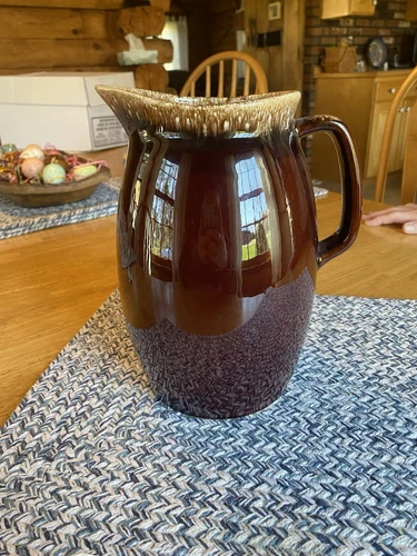 Vintage Hull Pottery - Brown Drip 9”