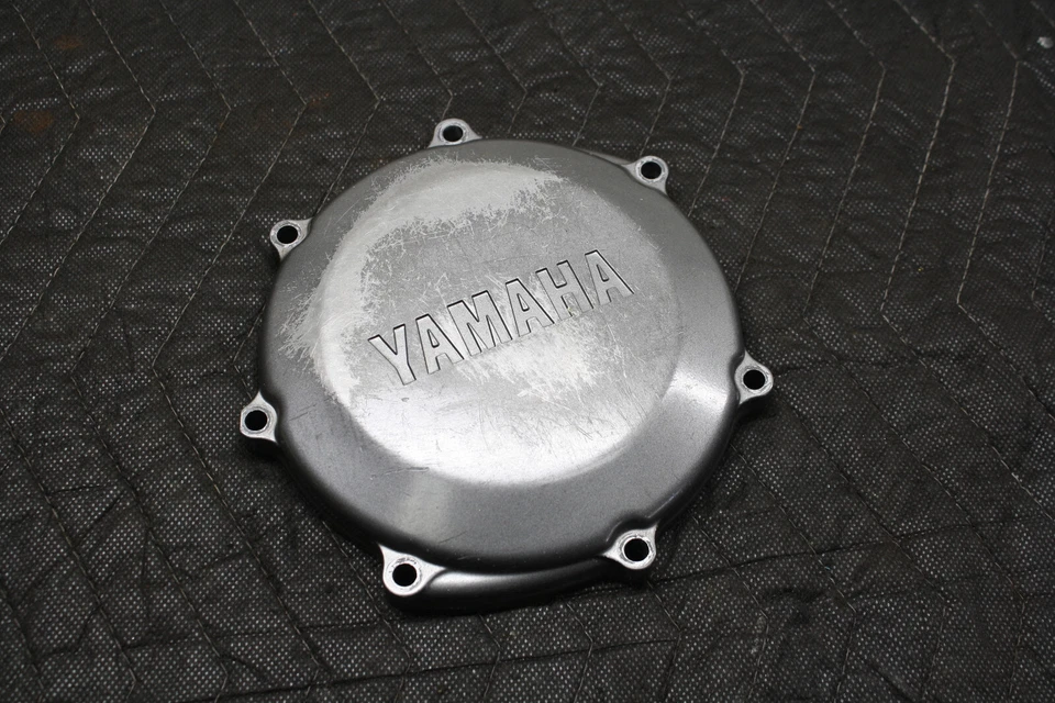 ОРИГИНАЛЬНАЯ КРЫШКА МУФТЫ YAMAHA YZ250F 2004 YZ250F ОТ ОРИГИНАЛЬНОГО ПРОИЗВОДИТЕЛЯ КРЫШКА МУФТЫ YZ250F - Изображение 3 из 3