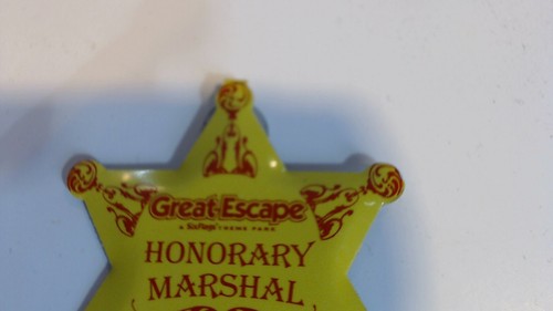 THE GREAT ESCAPE Honorary Marshal Lake George NY Badge Yellow Star 60 years - Bild 2 von 4