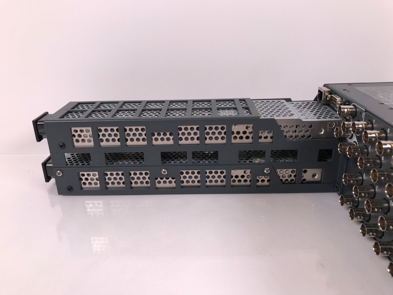 Router Harris Harris Panacea P32X32VIE Video Router 32x32 | eBay