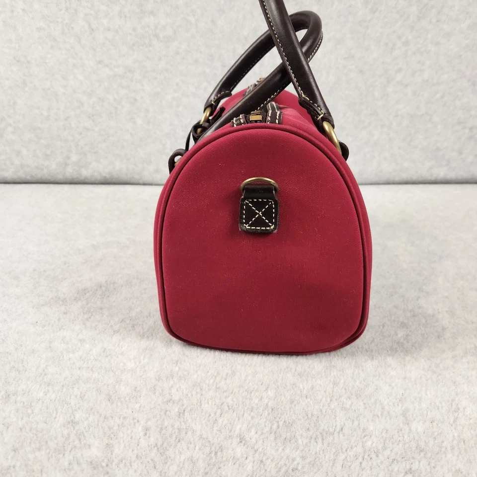 Mini bolsa satchel Lauren Ralph Lauren lona vermelha acabamento em couro marrom ferragem dourada - Imagem 3 de 4