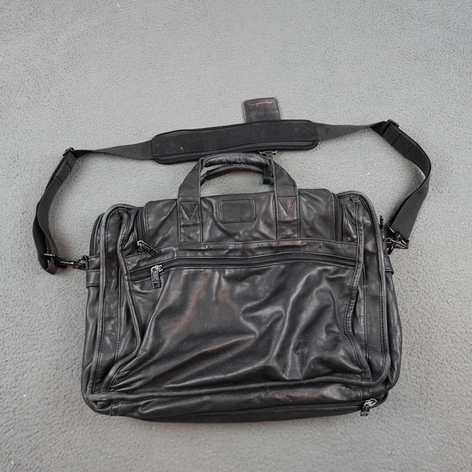 Tumi Black Leather Laptop Briefcase Messenger Bag with Shoul
