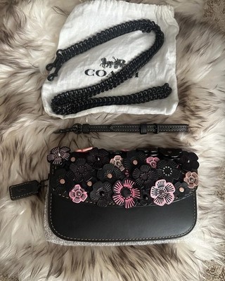美品✨COACH ティーローズ　ショルダーストラップ　ブラック　ユニセックス COACH 1941 Tea Rose Clutch BLACK Wristlet Wallet Crossbody With