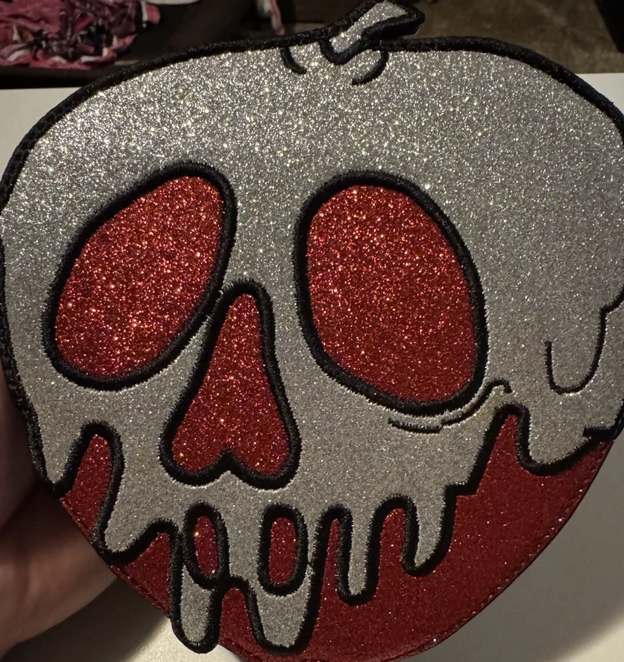 Bandolera Danielle Nicole Blancanieves Disney Princesa Veneno Manzana Foto 4 de 4