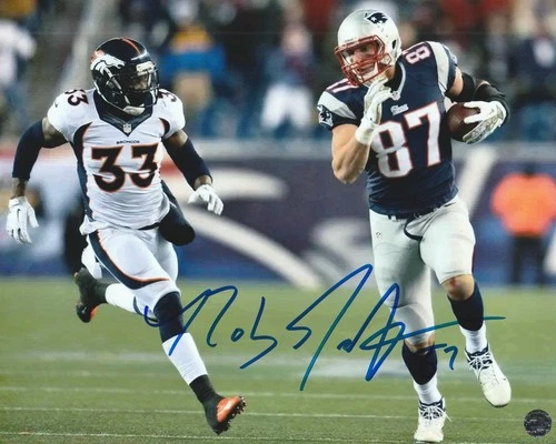 Rob Gronkowski Signed Autographed New England 8x10 Photo with COA/Hologram