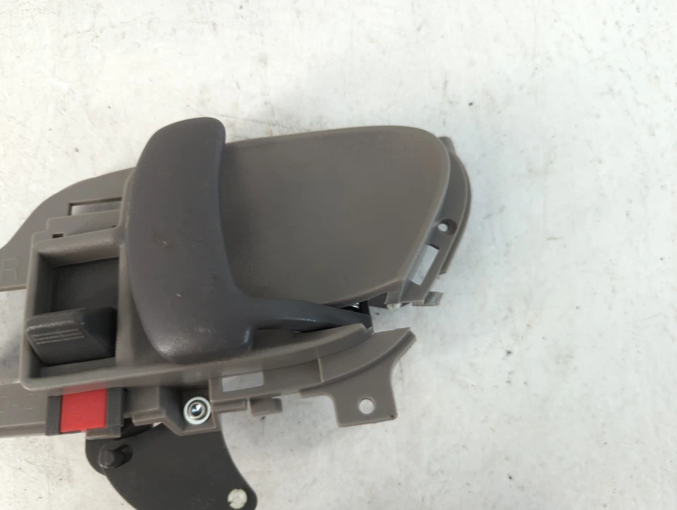 Chevrolet Suburban 1500 1995 lado del pasajero manija de puerta interior delantera fabricante original ZWJ88 Foto 2 de 4