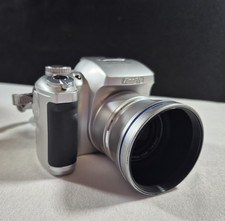 Fujifilm FinePix S3000 3.1MP Digital Camera with 6x Optical Zoom, Bundle