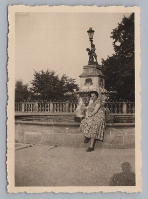 Rudolstadt 1955 - Heidecksburg Fountain - Old Photo 1950s