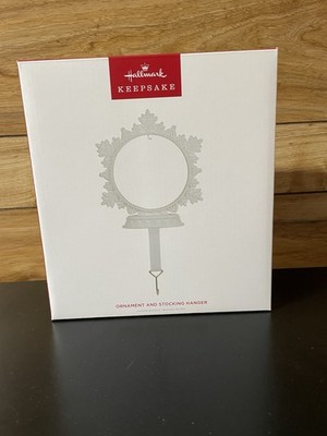 Two Hallmark Keepsake Snowflake Ornament and Stocking Hangers New Still In Boxes