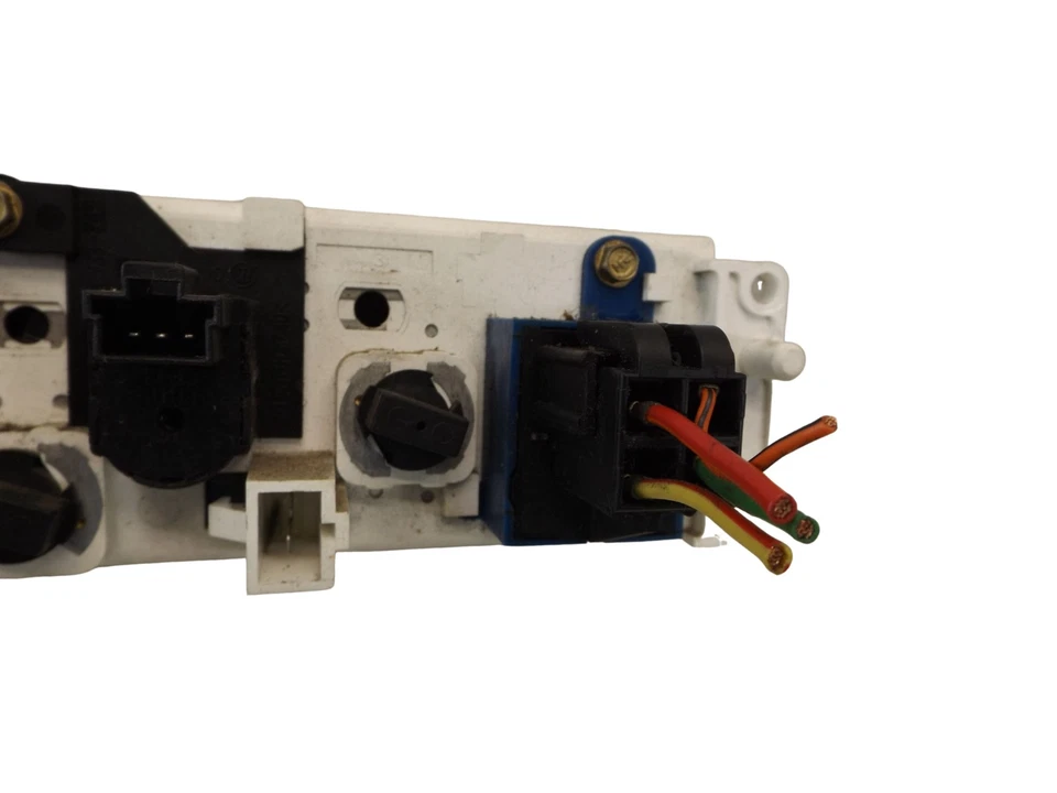 Climatizador Mountaineer/Ranger/Explorador 1996-1997 usado ZZM061X14A OEM Foto 4 de 4