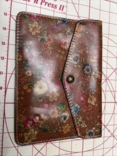 Patricia Nash Leather Envelope Clutch In Prairie Rose Floral Print 6.5inx9in 