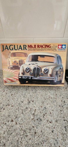 TAMIYA JAGUAR MK2 (MK11) RACING (1:24)
