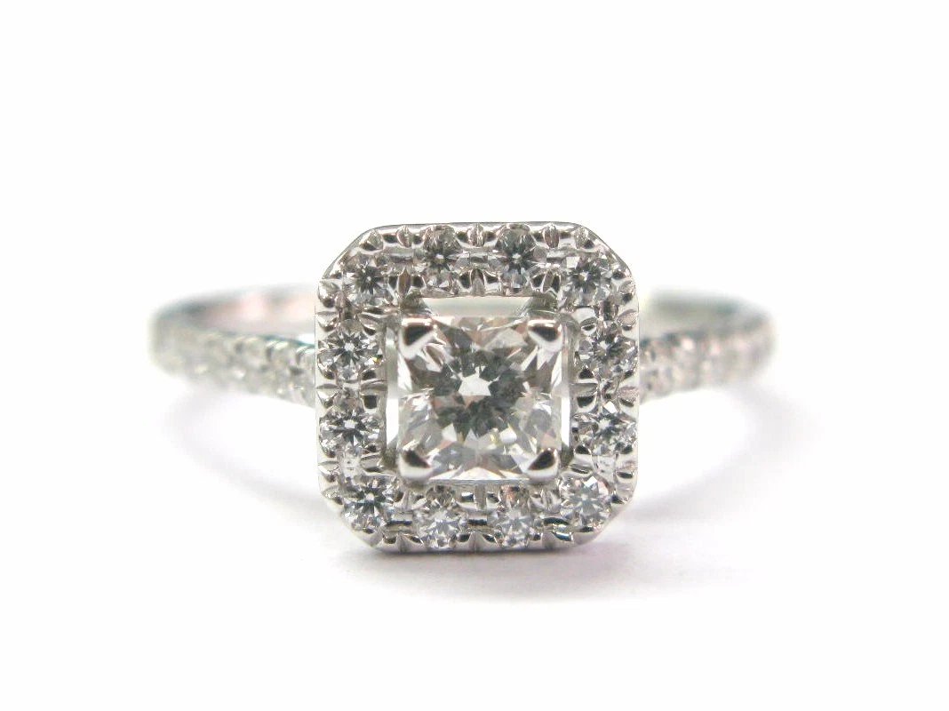 Hearts On Fire 18Kt Radiant Cut NATURAL Diamond Engagement Ring