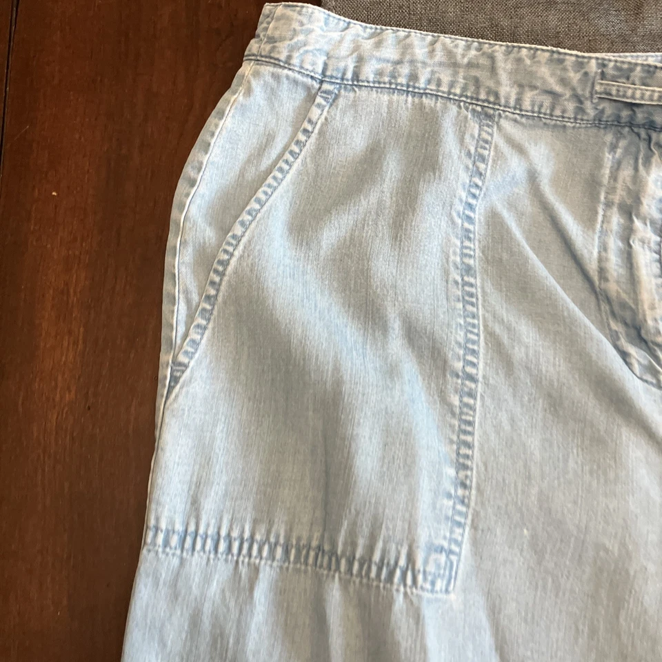 Calça feminina Emma James tamanho 12 azul leve com bolsos - Imagem 2 de 4