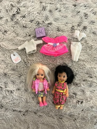 Vintage 1994 Mattel Barbie’s Baby Sister Kelly And Lil Friend W/outfits GUC