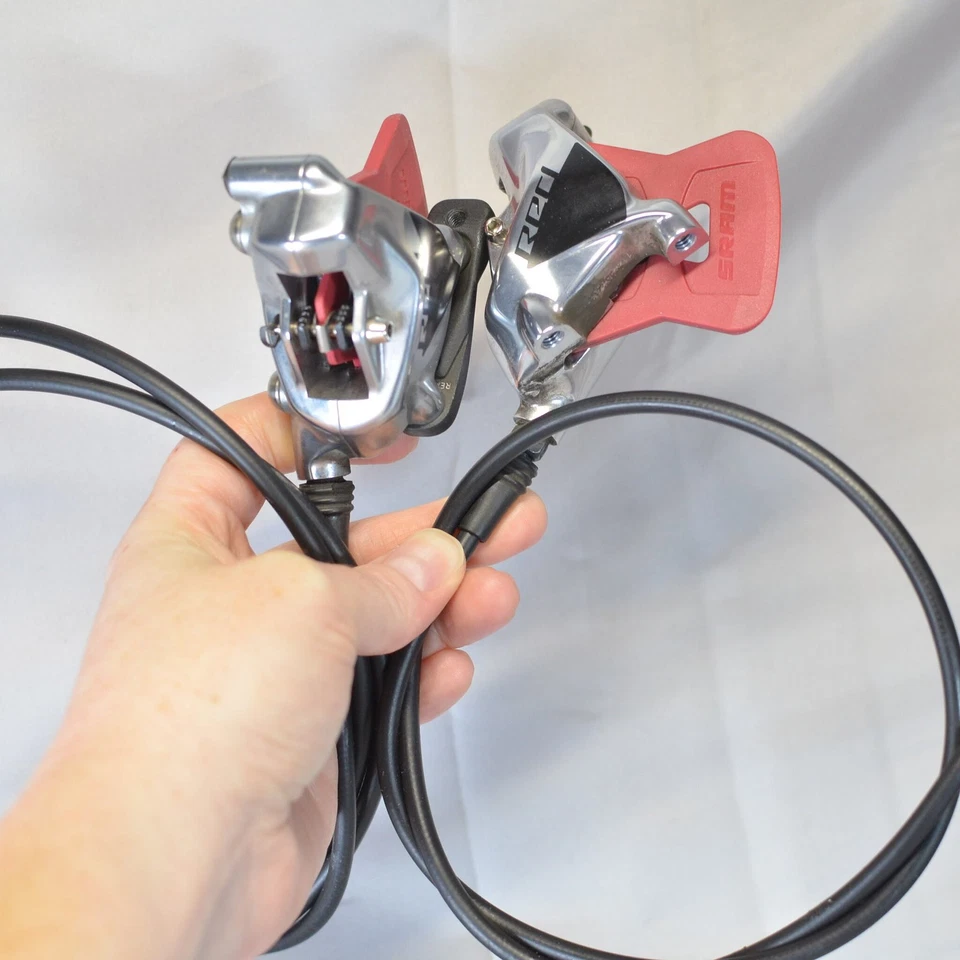 Pinzas de freno de disco hidráulicas de carretera SRAM Red AXS (12 velocidades), como nuevas Foto 2 de 4