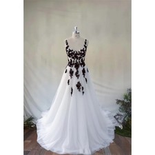 Flower Embroidery Tulle Wedding Dress Floral Strap zip Back A-line Floor-length