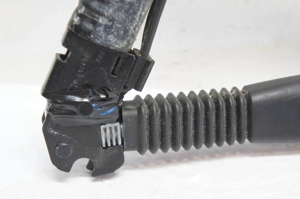 2012-2016 宝马 328i 左前驾驶员侧座椅皮带扣 原始设备制造商 *A4847 — 第 3/4 张图片