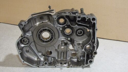 1990 1991 SUZUKI DR650S CRANKCASES CRANKCASE SET 11301-12832 - Picture 7 of 9