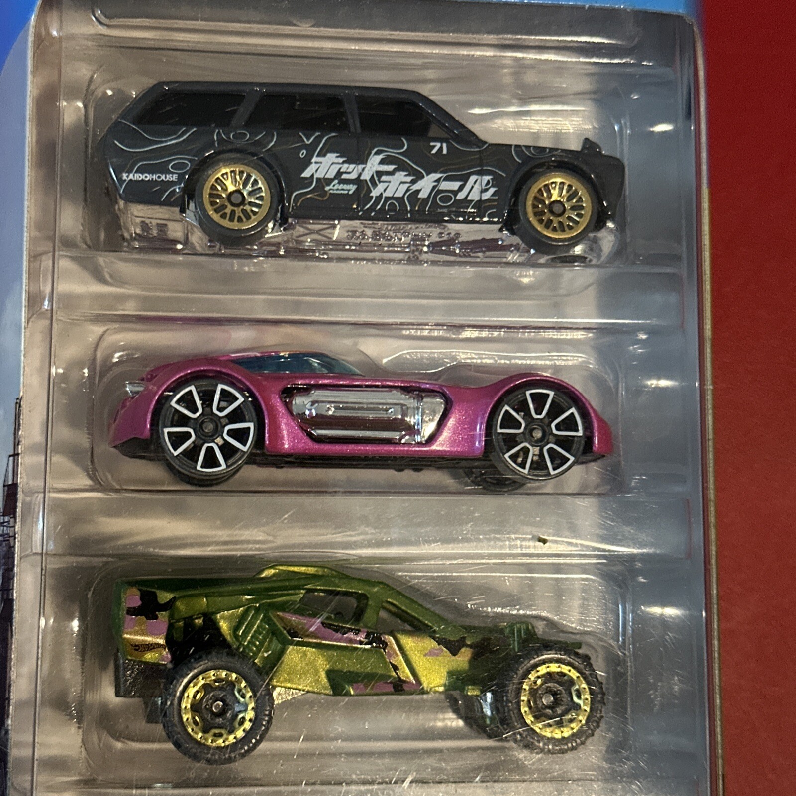 Picture 3 of 8