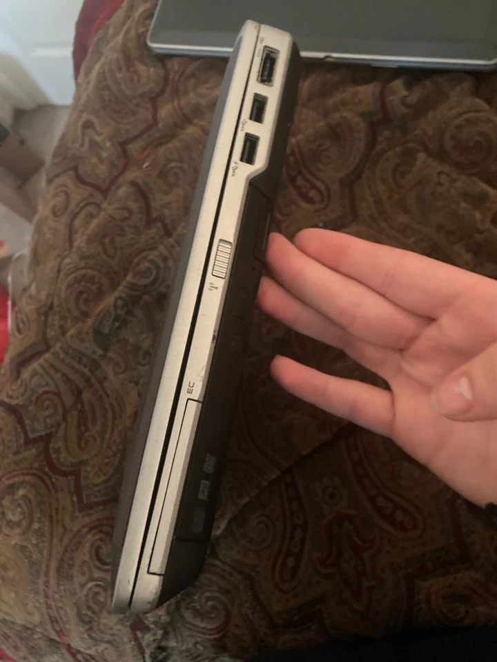 Dell Latitude E6430 14" (256GB, Intel Core i5-3340, 2.7GHz, 8GB) Laptop - Image 4 of 4