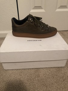 balenciaga arena low beige
