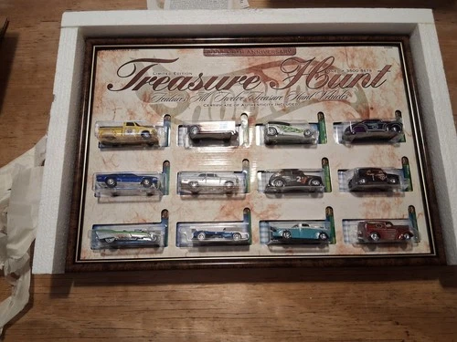 2002 hot wheels red line club       treasure hunt set        limited edition