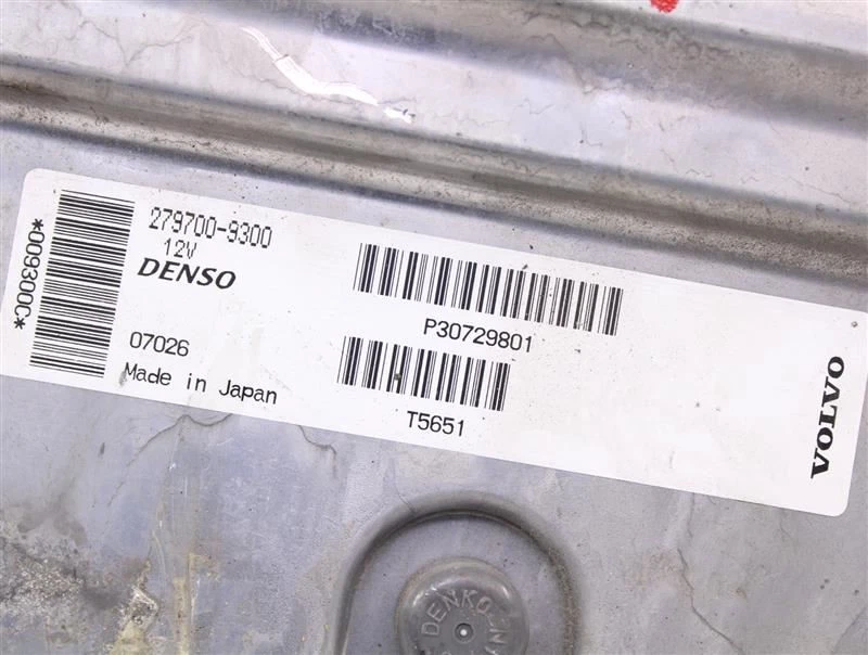 ORDENADOR ECM ECU VOLVO V40 S40 C30 2007 07 2008 08 2009 09 2010 10 899667 Foto 4 de 4