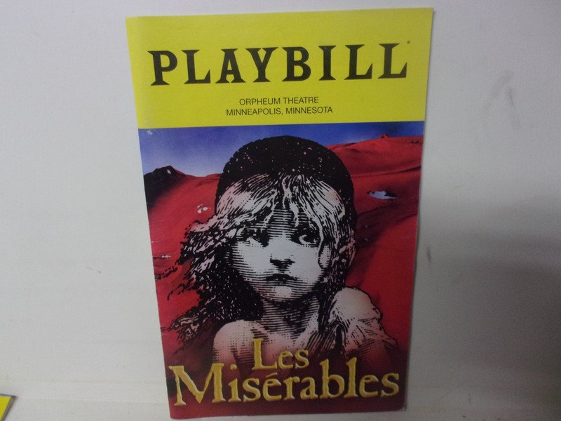 Vtg. Les Miserables Playbill Magazine Orpheum Theater Minneapolis, Minnesota