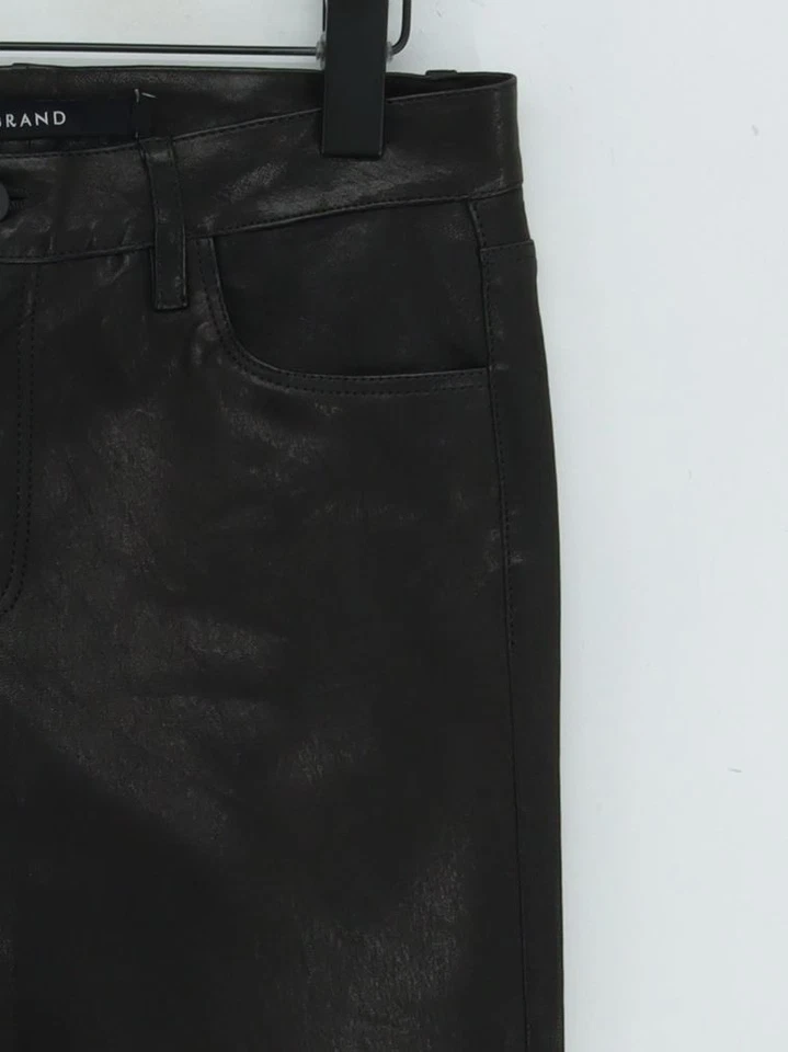 Pantalón chino recto para mujer marca J W 27 en negro 100 % cuero Foto 4 de 4