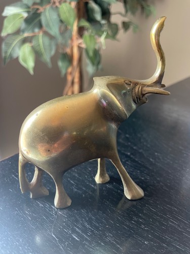 Vintage 4” MCM Brass Elephant Figurine Sculpture - Picture 3 of 5