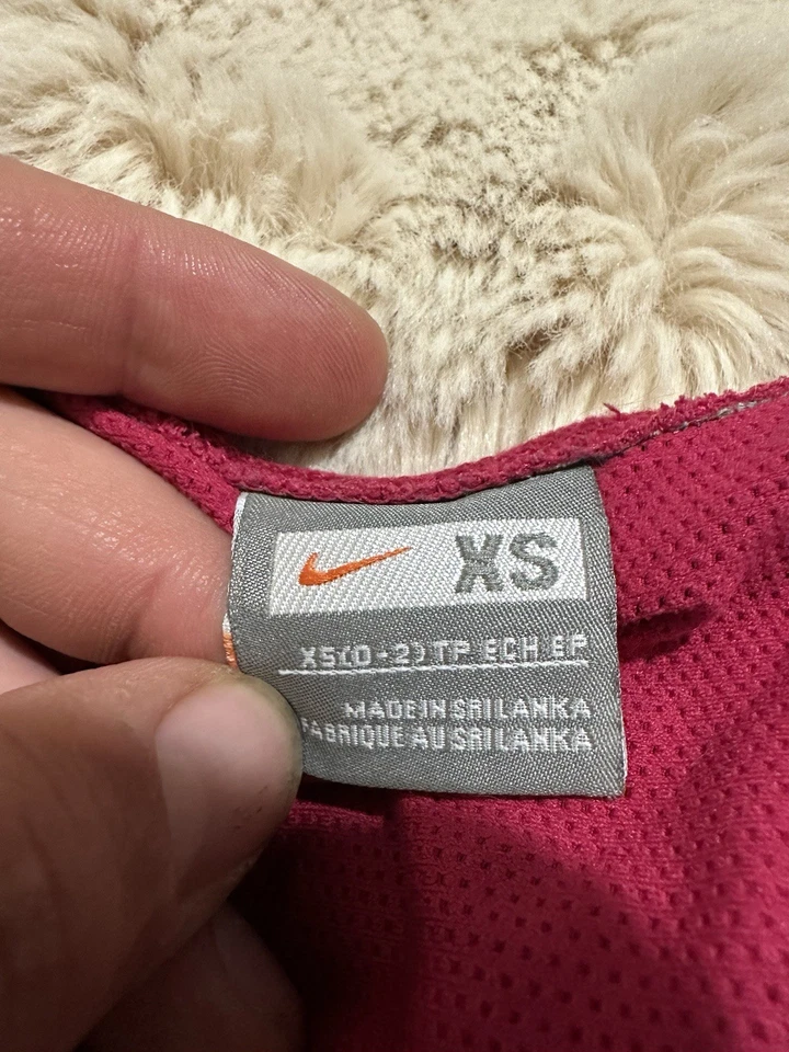 Vintage Y2K Nike Sports Bra Pink Woman’s Size XS Racerback Swoosh Embroidered - Image 2 of 4