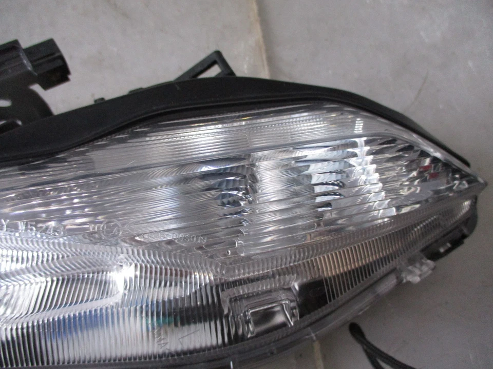 Freccia Anteriore Sinistra SX Luce Indicatore Honda SH 125 150 i 2020 2023 Arrow - Immagine 4 di 4