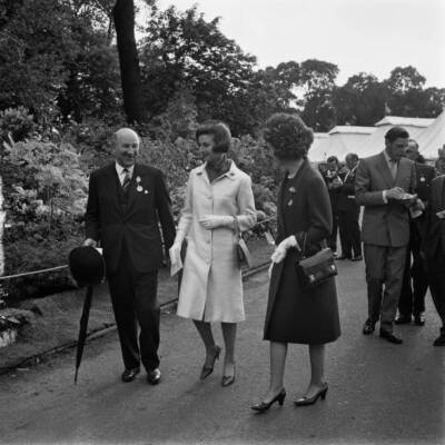 Princess Alexandra with Edmund Leopold de Rothschild UK 1960s OLD PHOTO