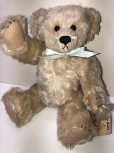 gigi's dolls and teddy bears