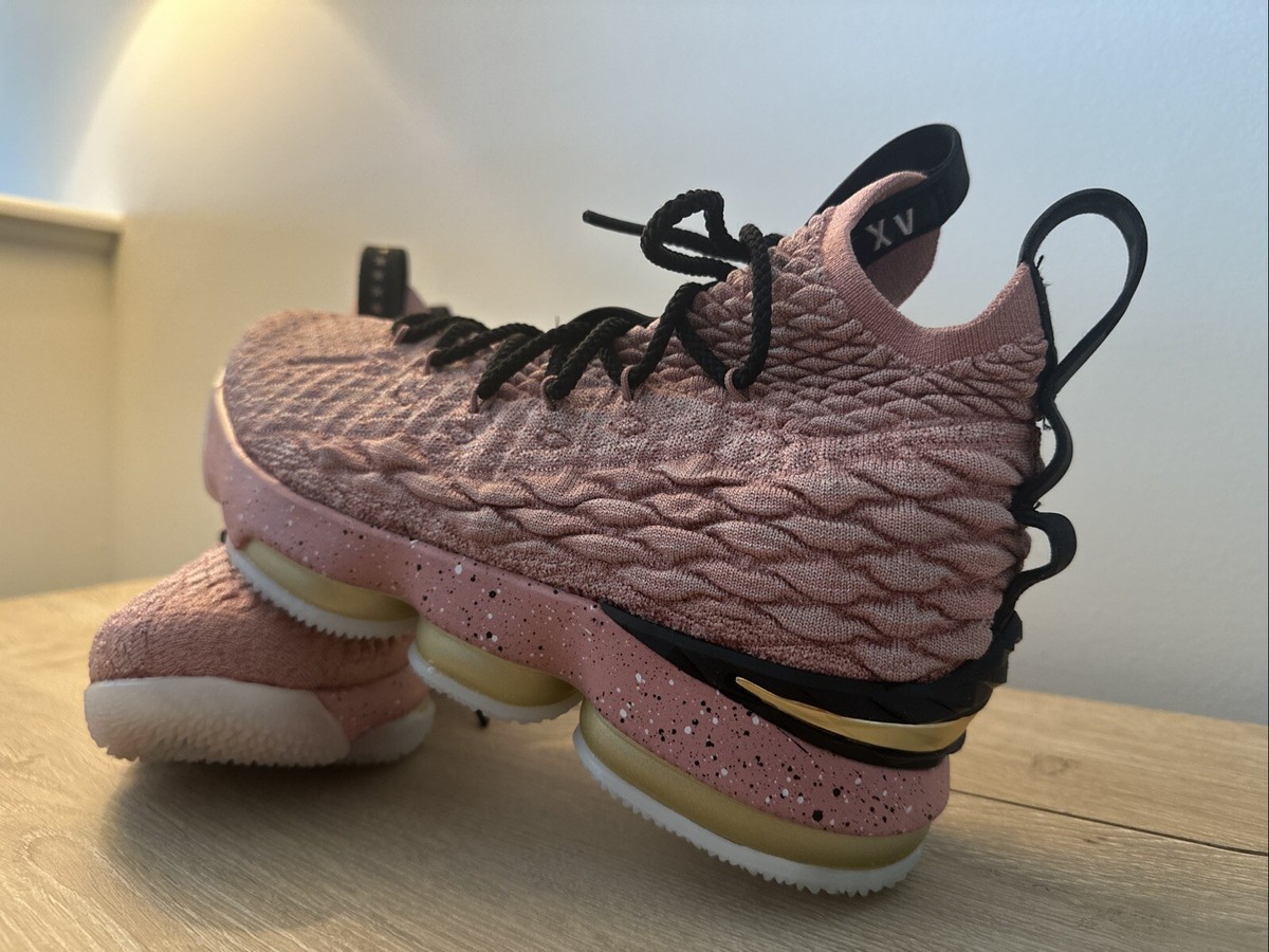 Lebron 15s Lebron Soldier 15 Argent Nike LeBron XV 15 LMTD Unisex