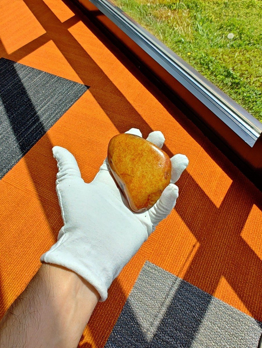 Authentic Khotan(Hetian) Red Vulcan Nephrite Jade 真品和田玉