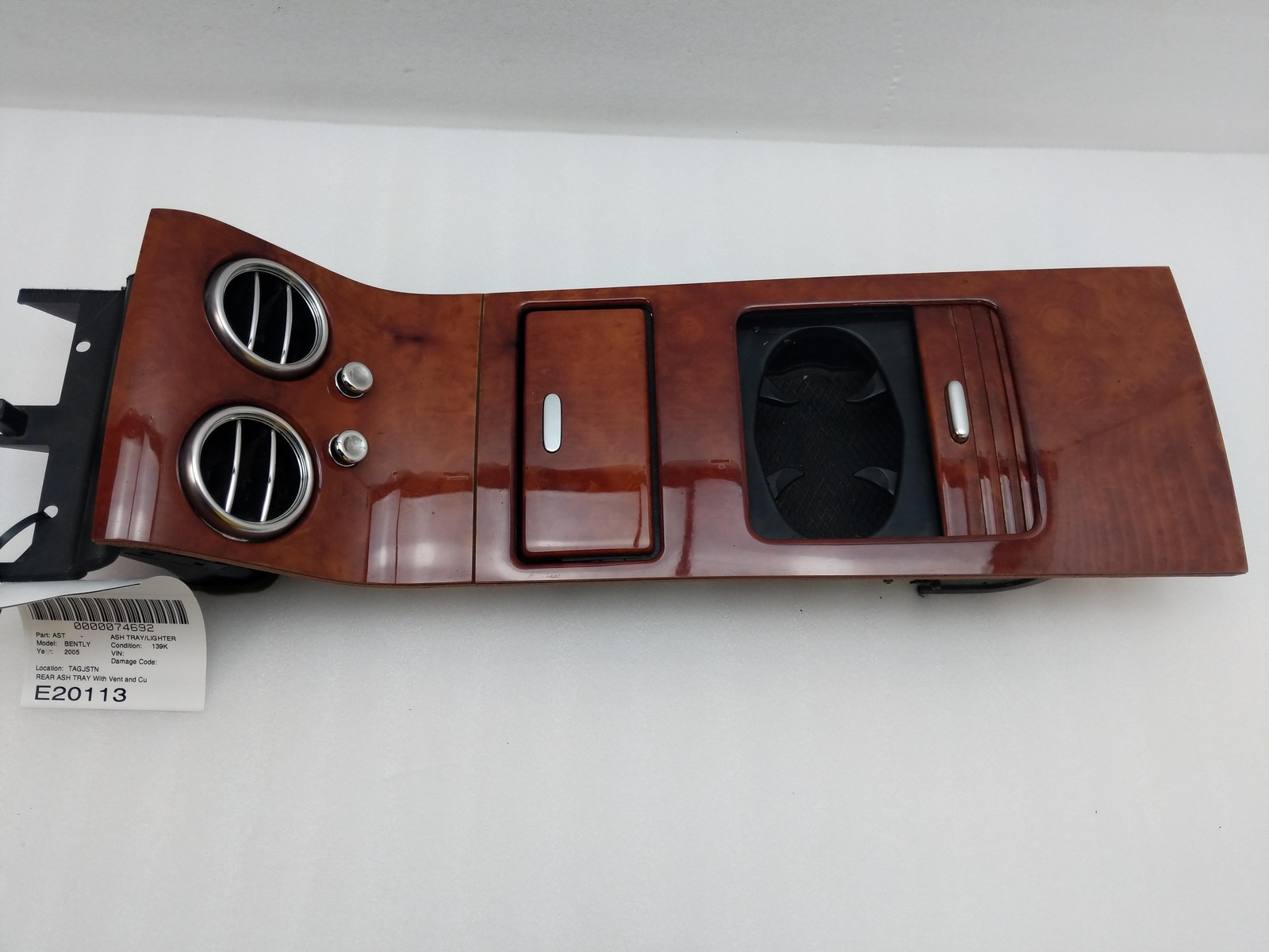 2005 BENTLEY Continetal GT Rear Console With Ash Tray